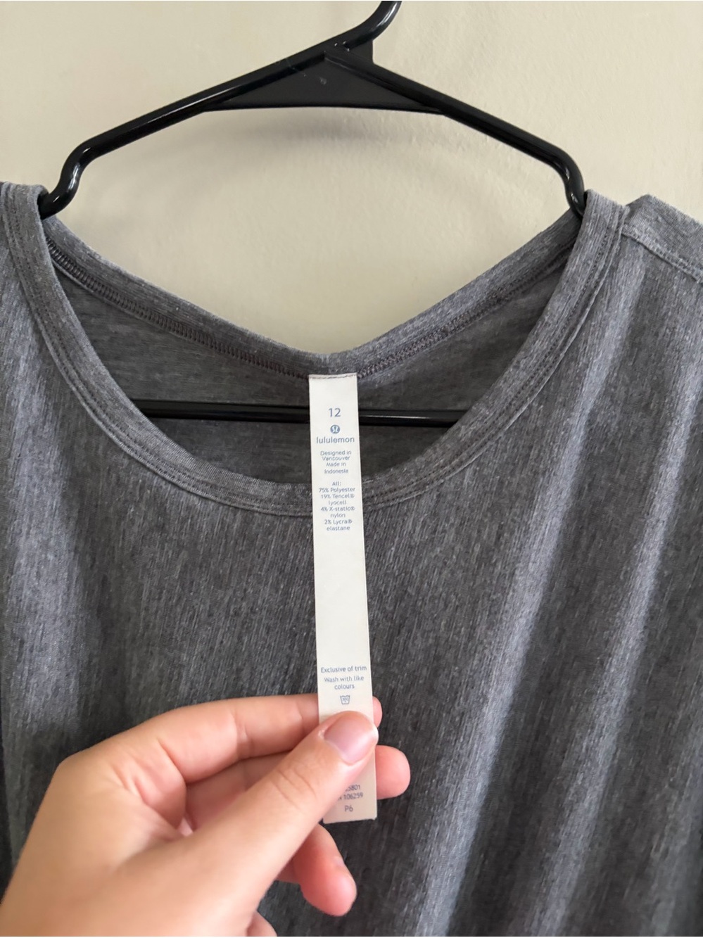 Lululemon Crescent Tee *Silver grey Size 12 - Picture 8 of 8